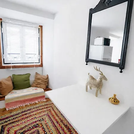 Spacious Quiet 536mbps Internet Lisbon