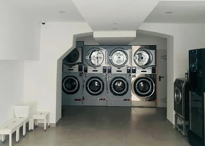 Spacious Quiet &charming ,536mbps Internet * Lisbon